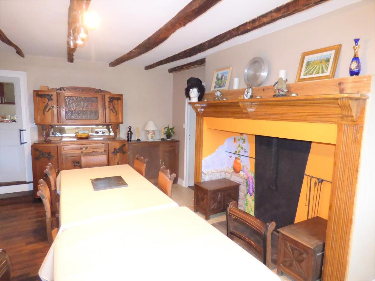 Les Tibles Bed & Breakfast Nanthiat ภายนอก รูปภาพ